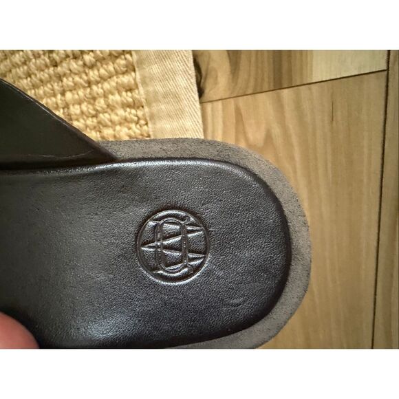 Eileen Fisher Suede Platform Sandals Womens 10 EU 41 Gray Thong Flip Flops - Picture 4 of 8